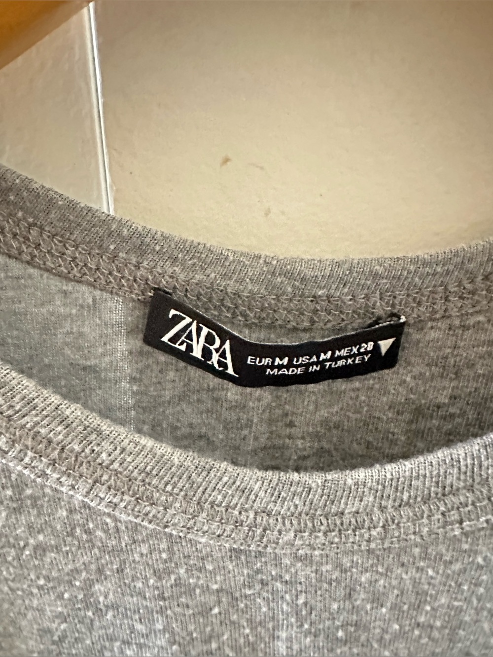 ZARA HEATHER GRAY SLEEVELESS TOP TANK TOP M - Picture 3 of 3